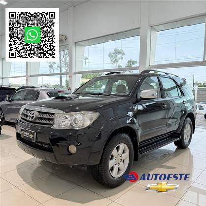 TOYOTA HILUX SW4 3.0 SRV 4X4 7 LUGARES 16V TURBO INTERCOOLER DIESEL 4P AUTOMÁTICO TOYOTA HILUX SW4 3.0 SRV 4X4 7 LUGARES 16V TURBO INTERCOOLER DIESEL 4P AUTOMÁTICO